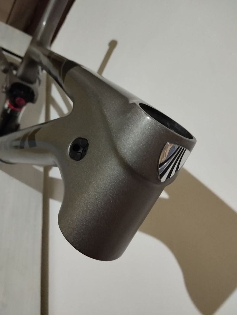 Celoodpružený 29 karbónový rám Trek Top fuel 9.7 veľ.L
