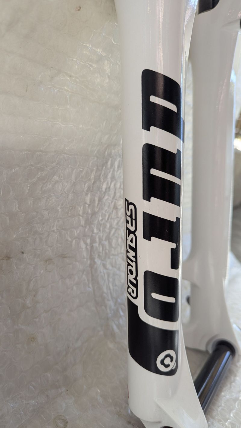Vidlice SR Suntour DURO DJ D 
