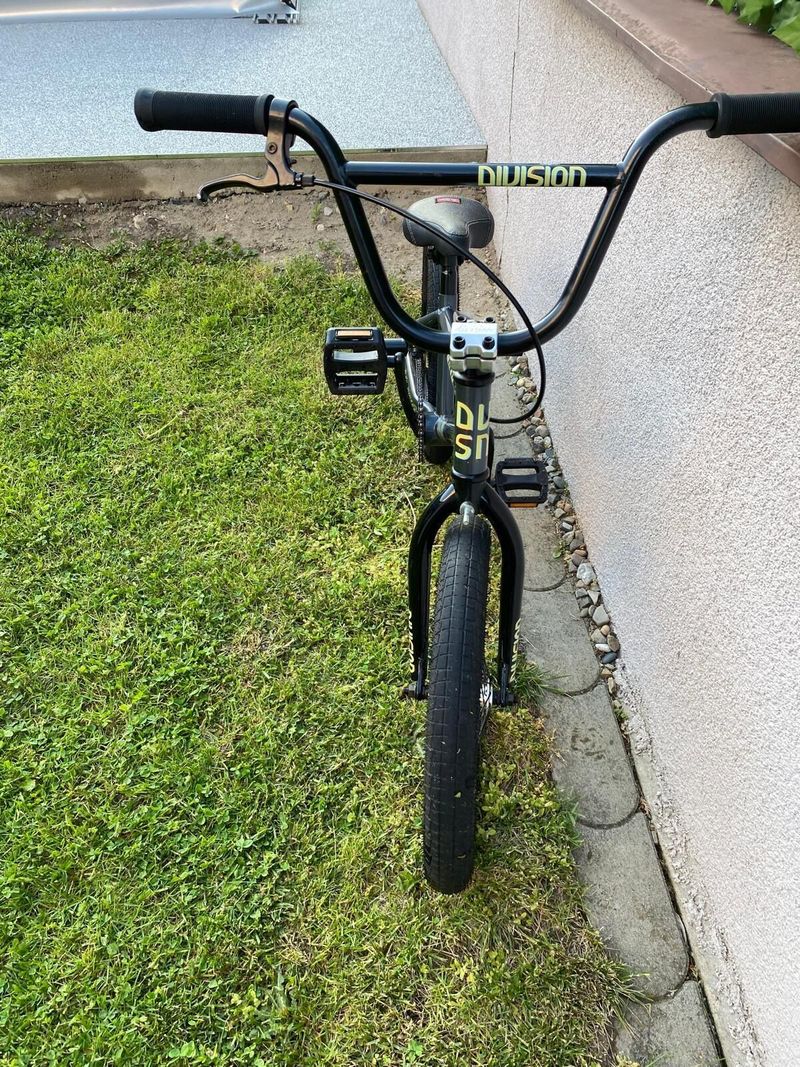 Division Blitzer 18” Freestyle BMX kolo