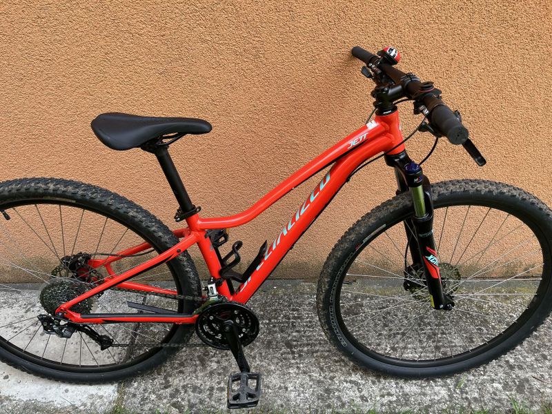 Dámské kolo specialized jett