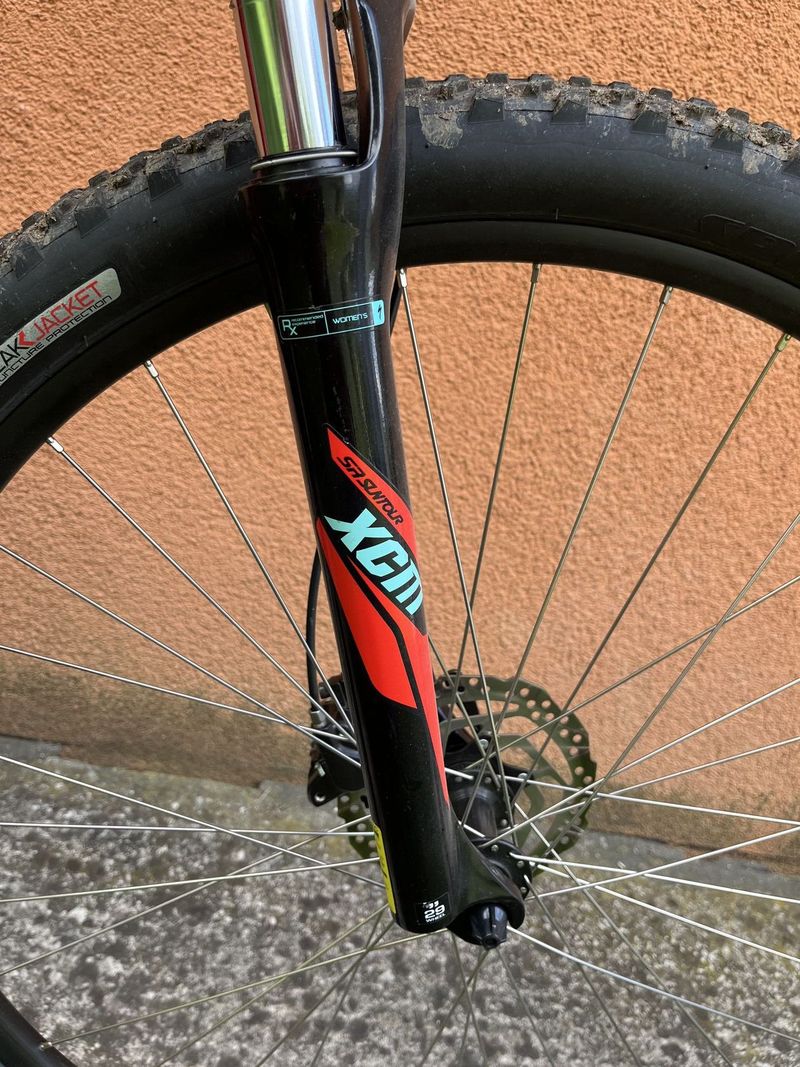 Dámské kolo specialized jett