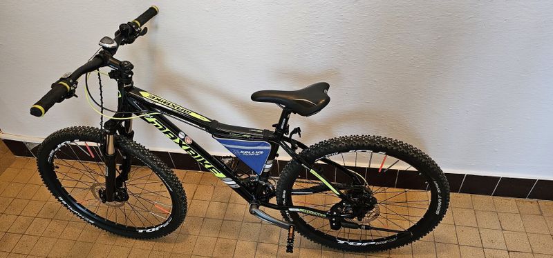 Prodám jízdní kolo Maxbike 27,5" vel.M za 5000Kč