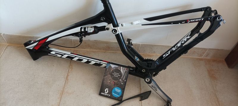 Rám Scott Spark 930 + kliky Shimano XTR 