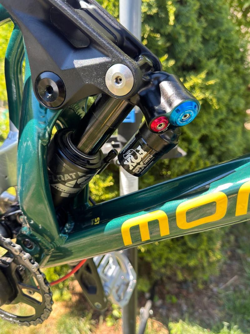MONDRAKER SUPERFOXY R