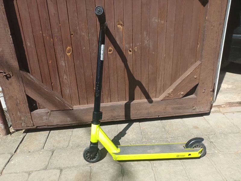 Freestyle koloběžka oxelo