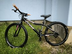 Předělané dětské kolo Core Nipper 24