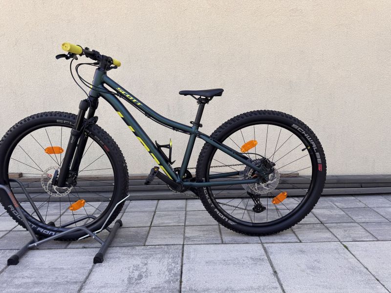 Scott Scale 600 Pro Junior