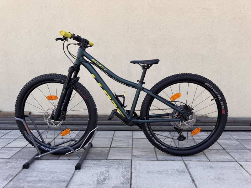 Scott Scale 600 Pro Junior
