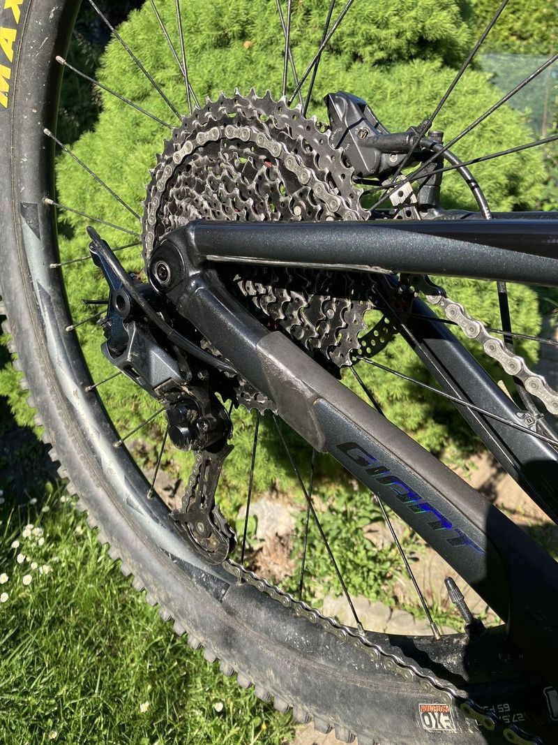Giant Trance