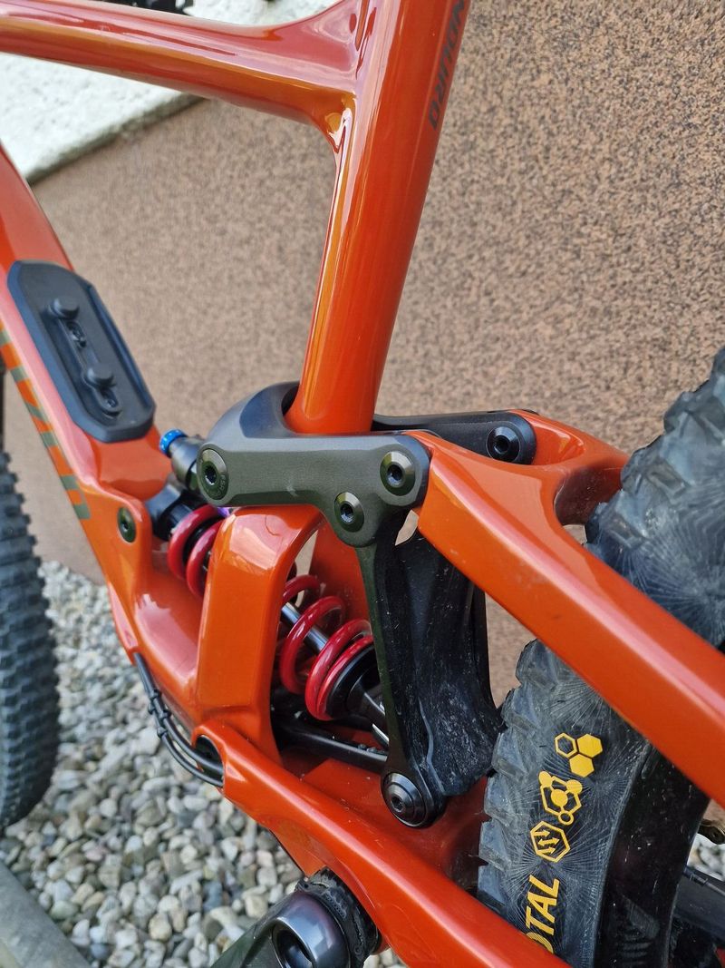 Rám Specialized enduro comp 