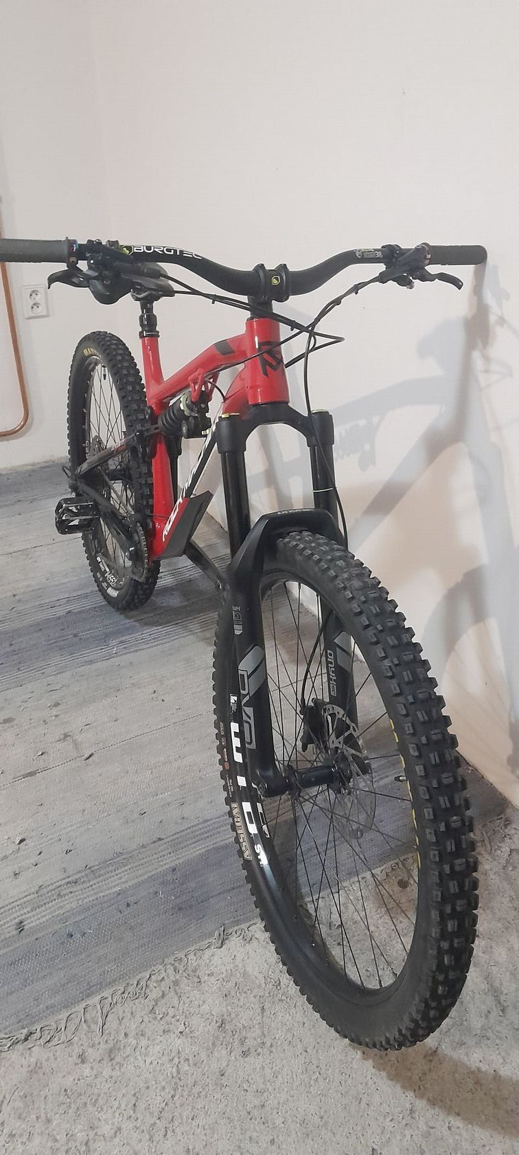 Rock Machine BLIZZARD 70-297, vel. L