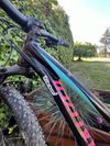 Lehké dívčí kolo Specialized 
