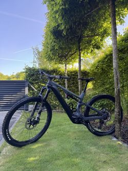CANYON SPECTRAL ON CF8, najeto 1000km