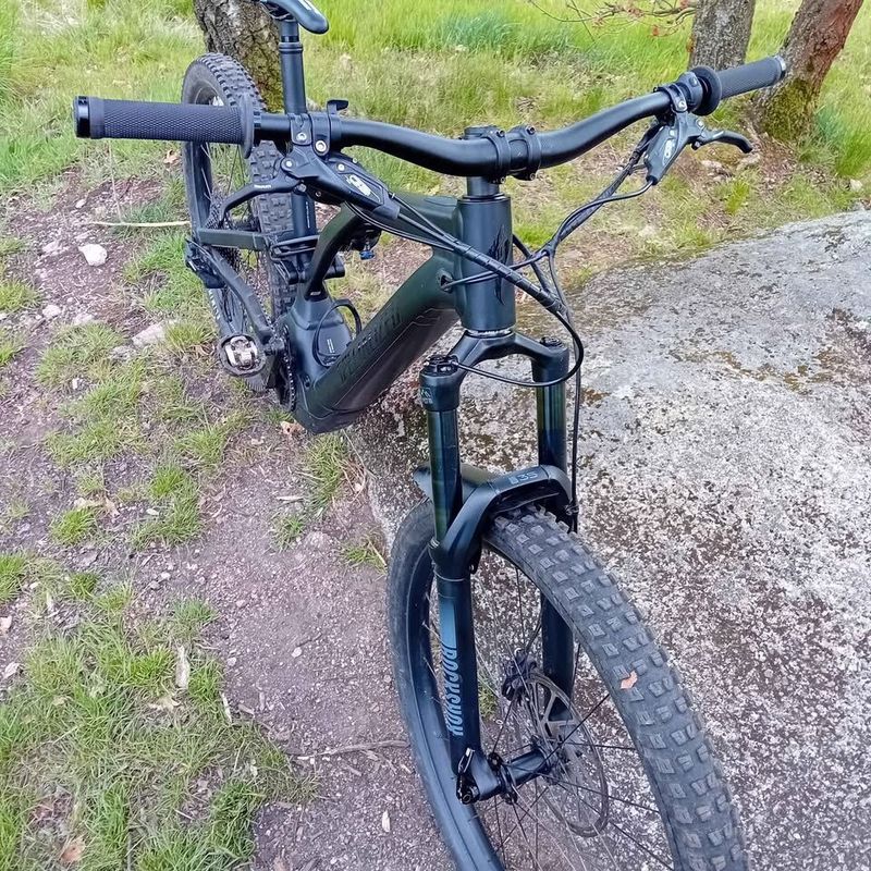 Elektrokolo Specialized Turbo Levo 700Wh
