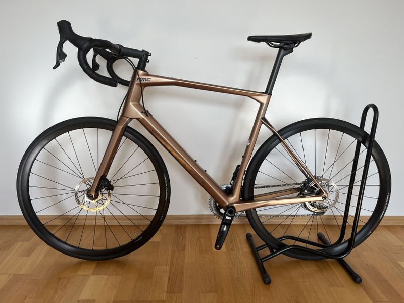 BMC Roadmachine Four 2023, rám vel. 58, SRAM Rival eTap AXS
