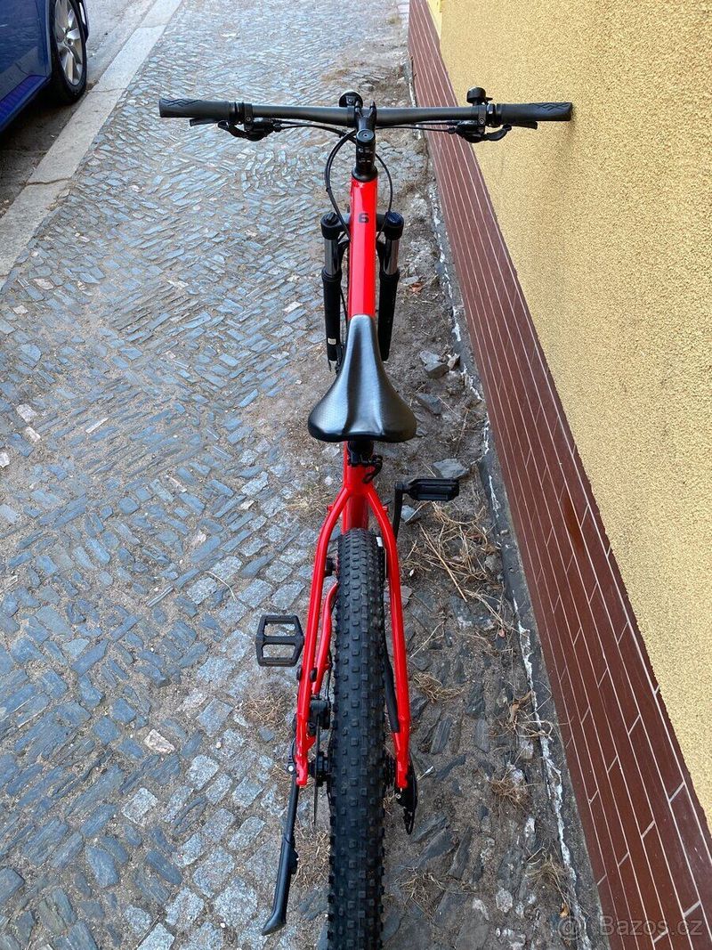 Trek Marlin 6 Horské kolo