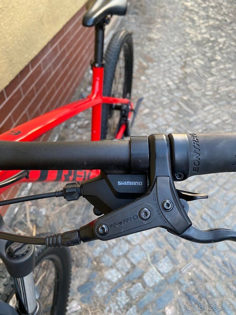 Trek Marlin 6 Horské kolo