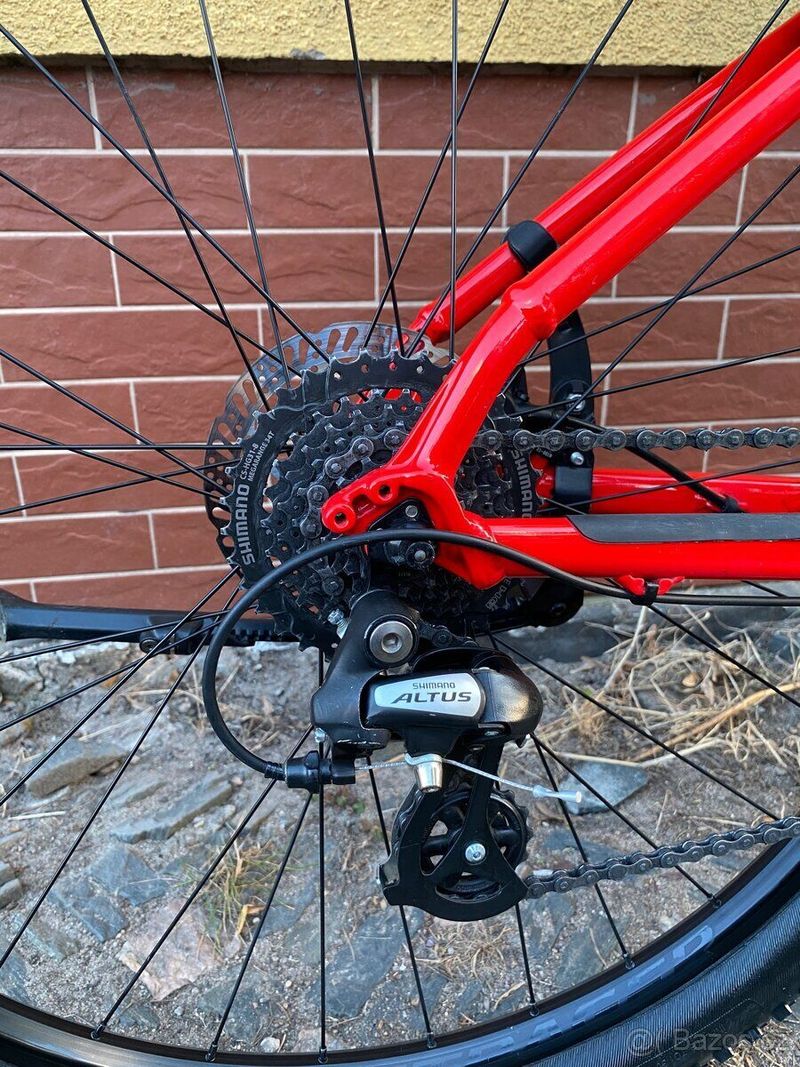 Trek Marlin 6 Horské kolo