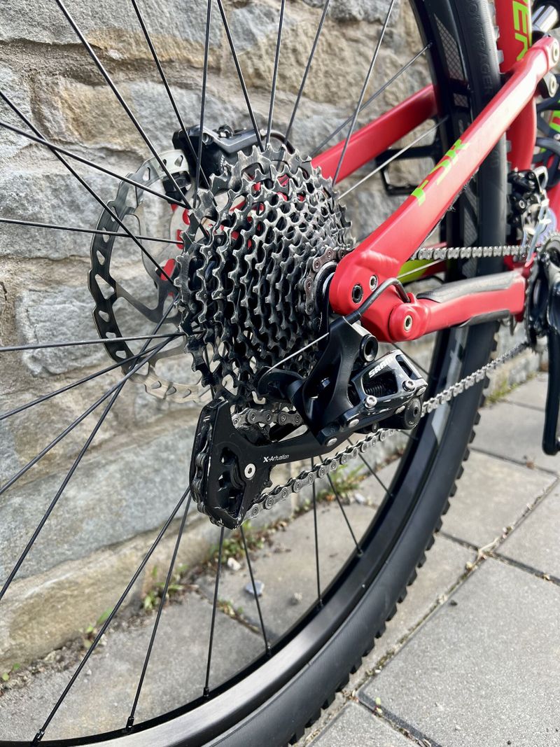 Specialized Camber Comp 29 2017
