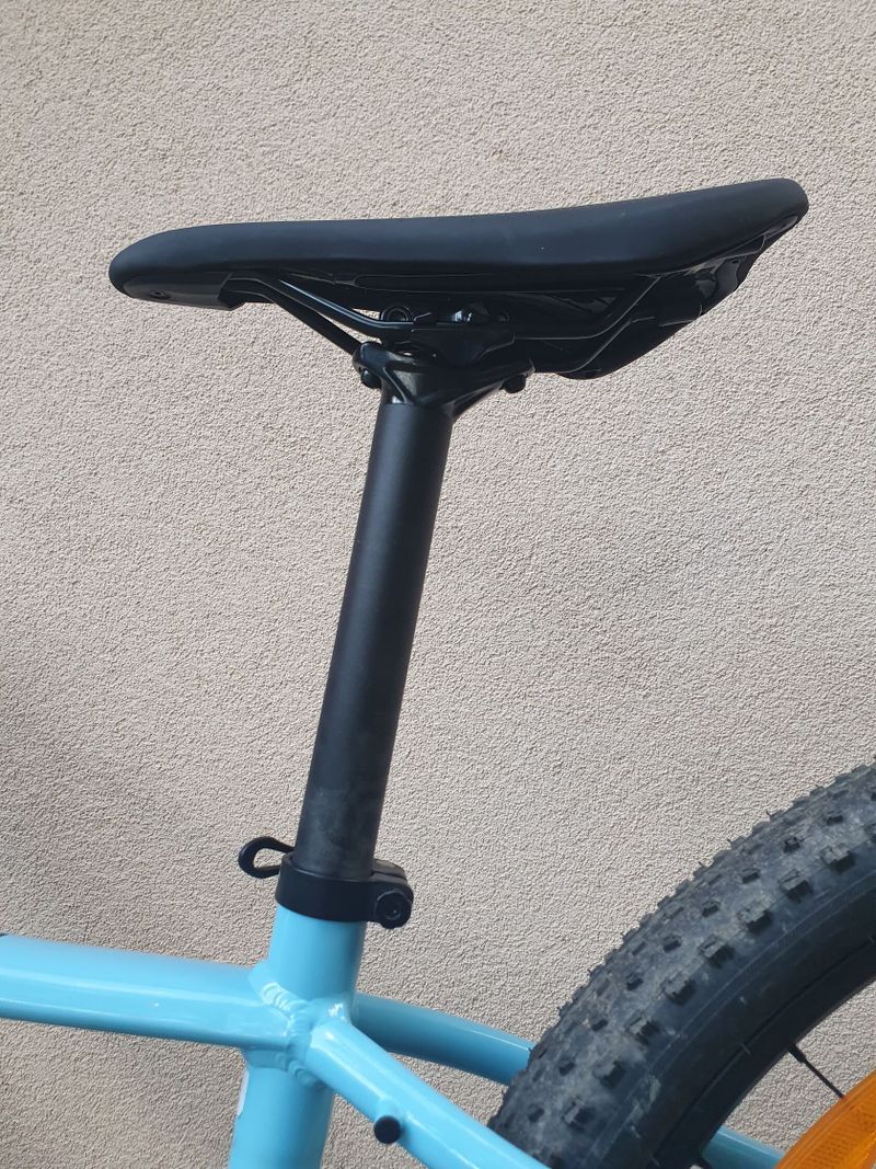 TREK Marlin 5 (2023), rám vel. S, kola 27,5'', nájezd cca 300 km