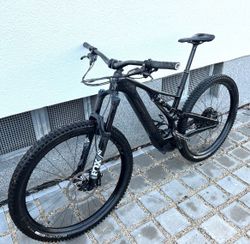 Specialized Turbo Levo SL M Karbon s Range extendrem 