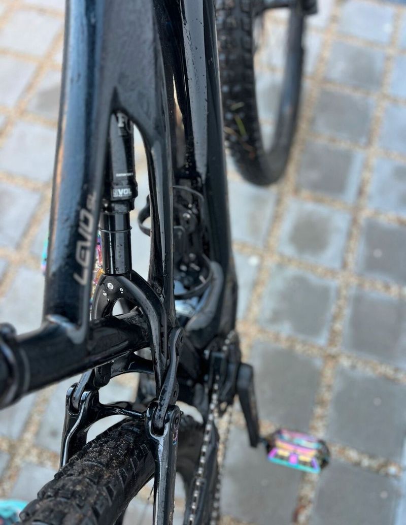 Specialized Turbo Levo SL M Karbon s Range extendrem 