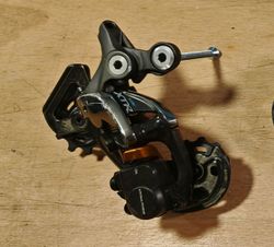 přehazovačka Shimano XTR RD-M9000-SGS , 11 rychlostí, dlouhé ramínko