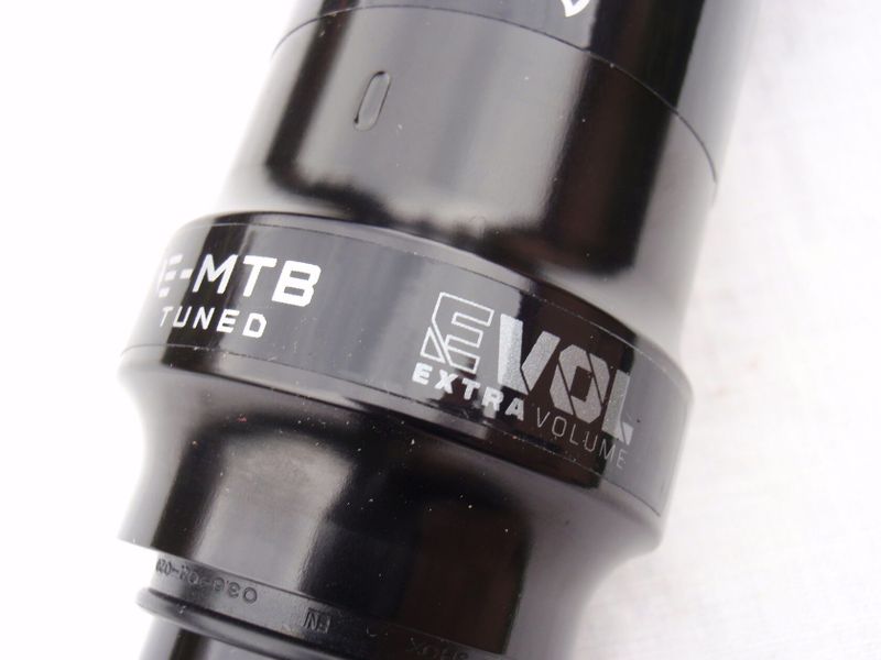 Akce! Nový tlumič Fox Float DPS Performance 165x45mm Trunnion