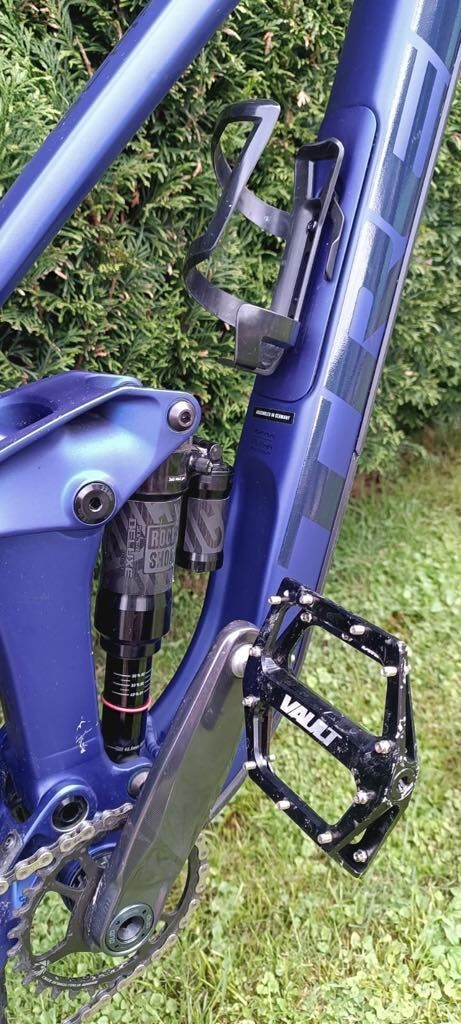 TREK Slash 8 vel.M