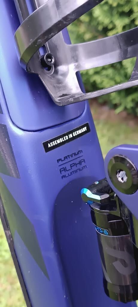 TREK Slash 8 vel.M