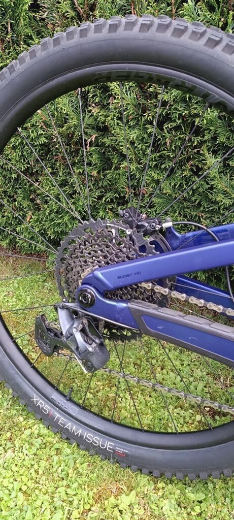 TREK Slash 8 vel.M