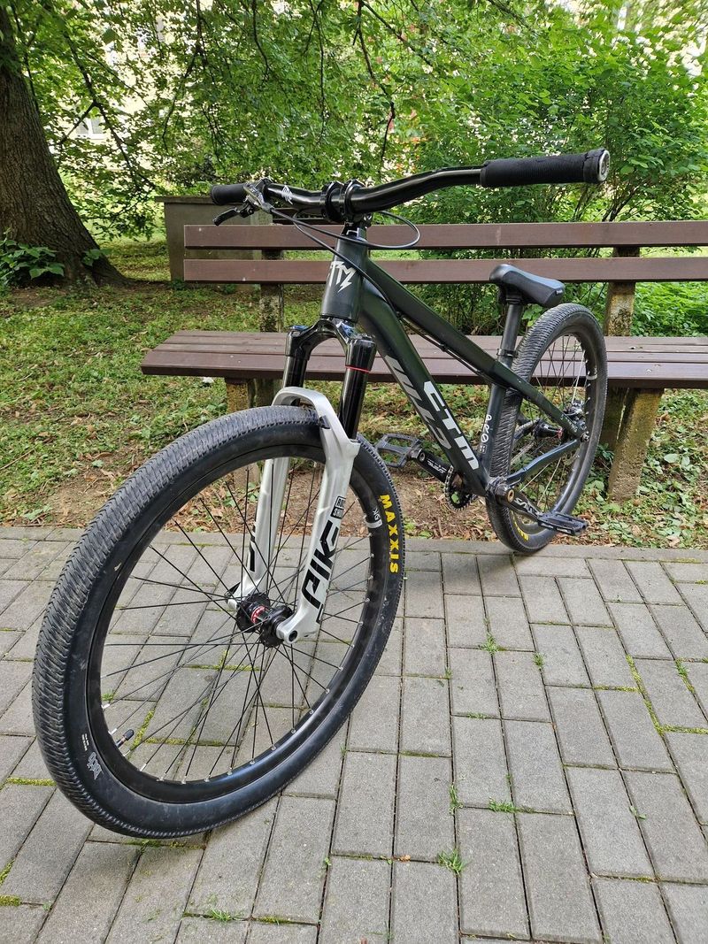 Prodám CTM Dirtking pro +title,XT brzda a Saint kliky.