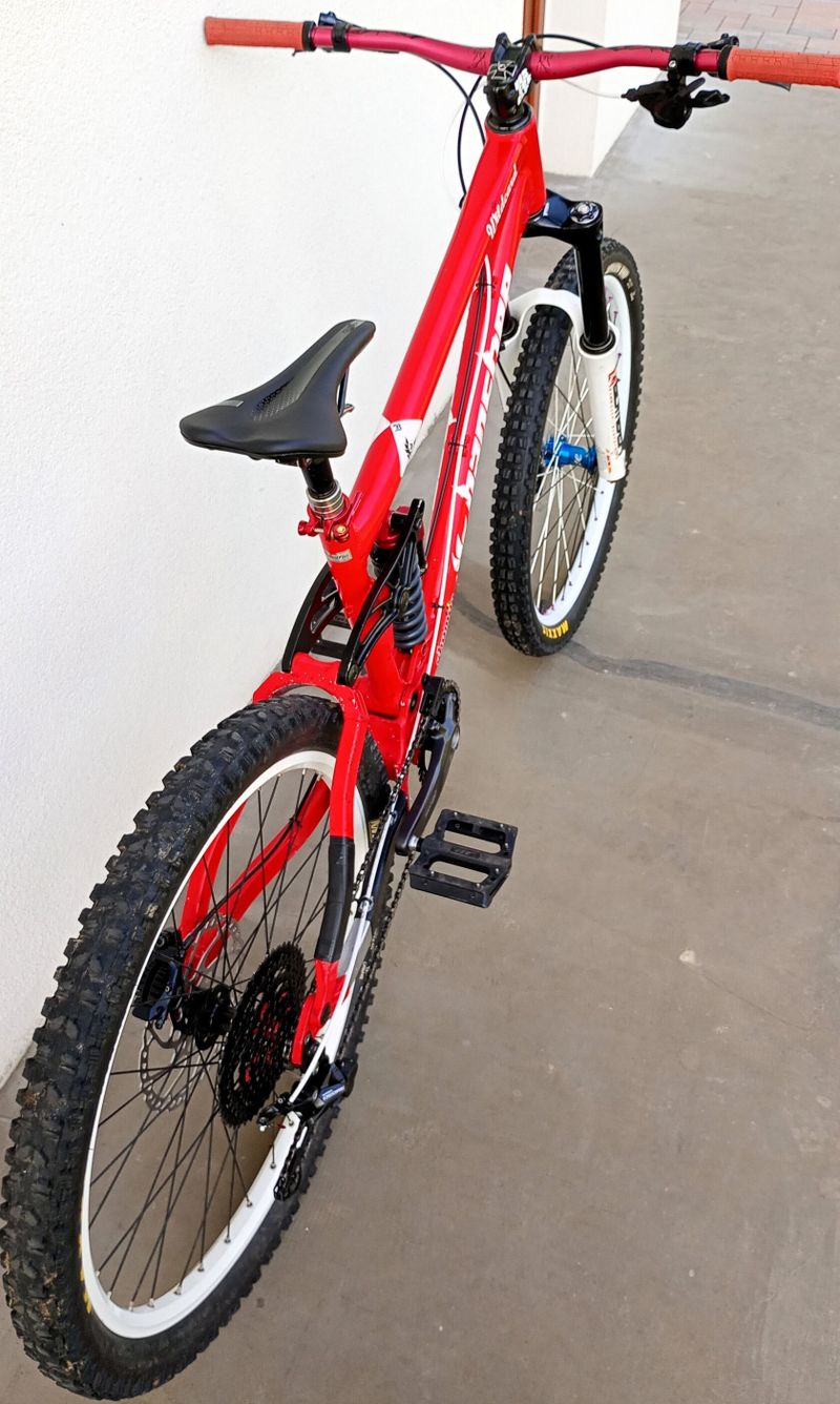 Enduro Banschee Wildcard 
