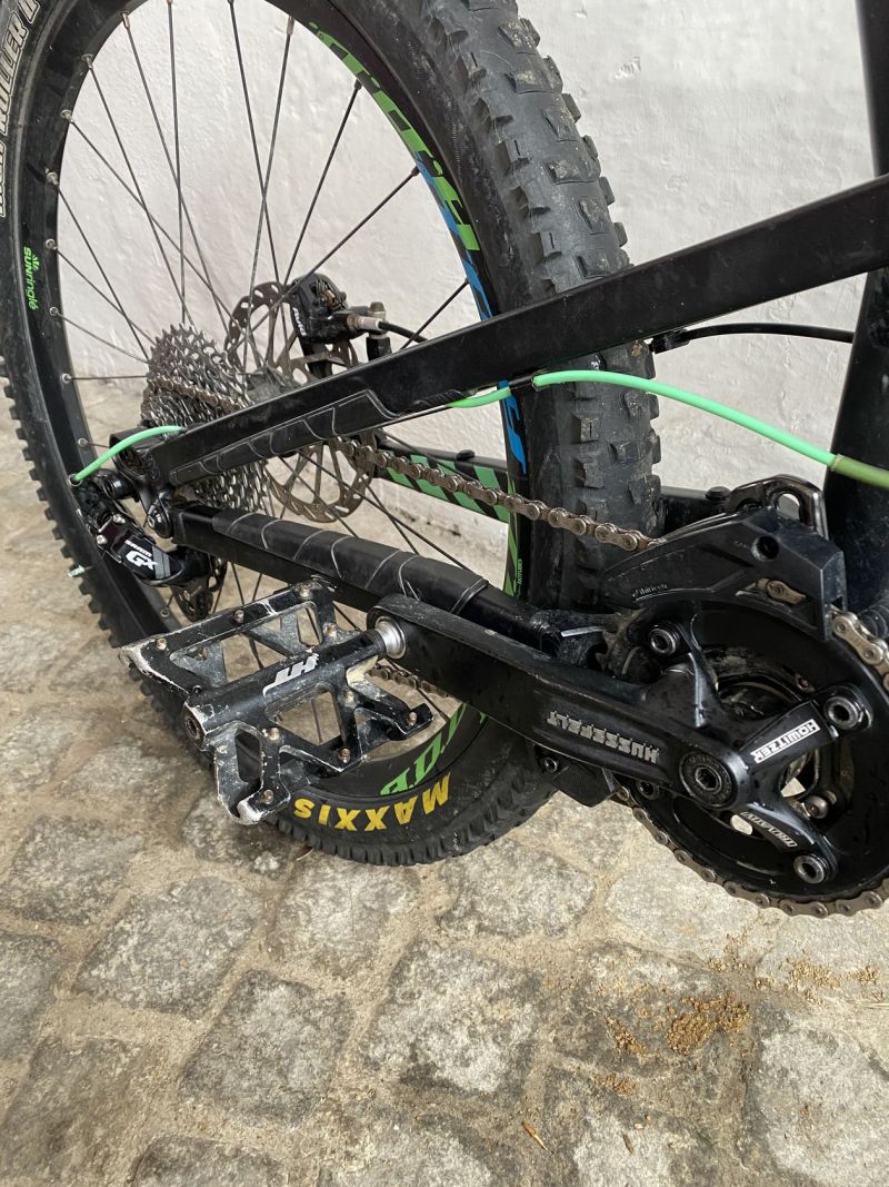 Canyon Torque DHX vel. M
