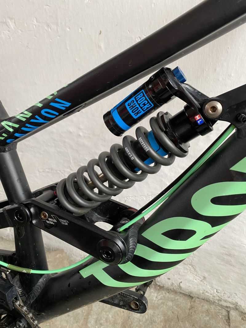 Canyon Torque DHX vel. M