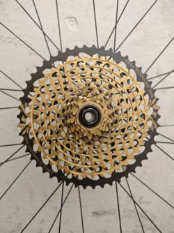 1x ježděná KAZETA SRAM XX1 XG-1299 Eagle 10-50 GOLD
