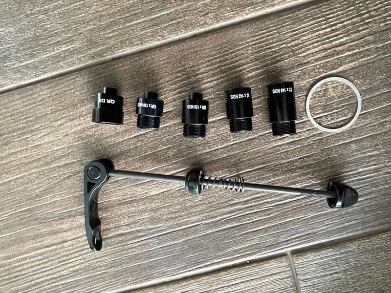 Cyklotrenažér Tacx Flux 2