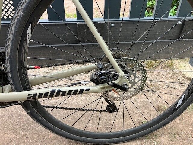 Gravel - Author Aura XR4