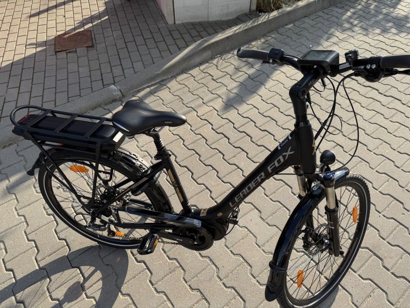 Vivalo - Prakticky nové kolo - 150 km, nové 39.000,-Kč
