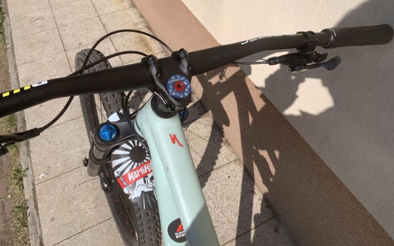 Prodám Specialized Status 160 vel.M