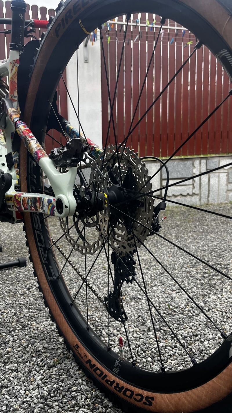 Orbea Rise M10 vel.M 19.2kg 2022