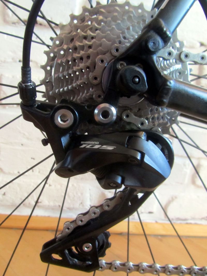 GIANT DEFY ALUXX na SAhimano 105, vel XL. Super stav