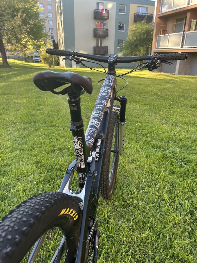YT Izzo Pro Race 2021– Custom XXL (188+)