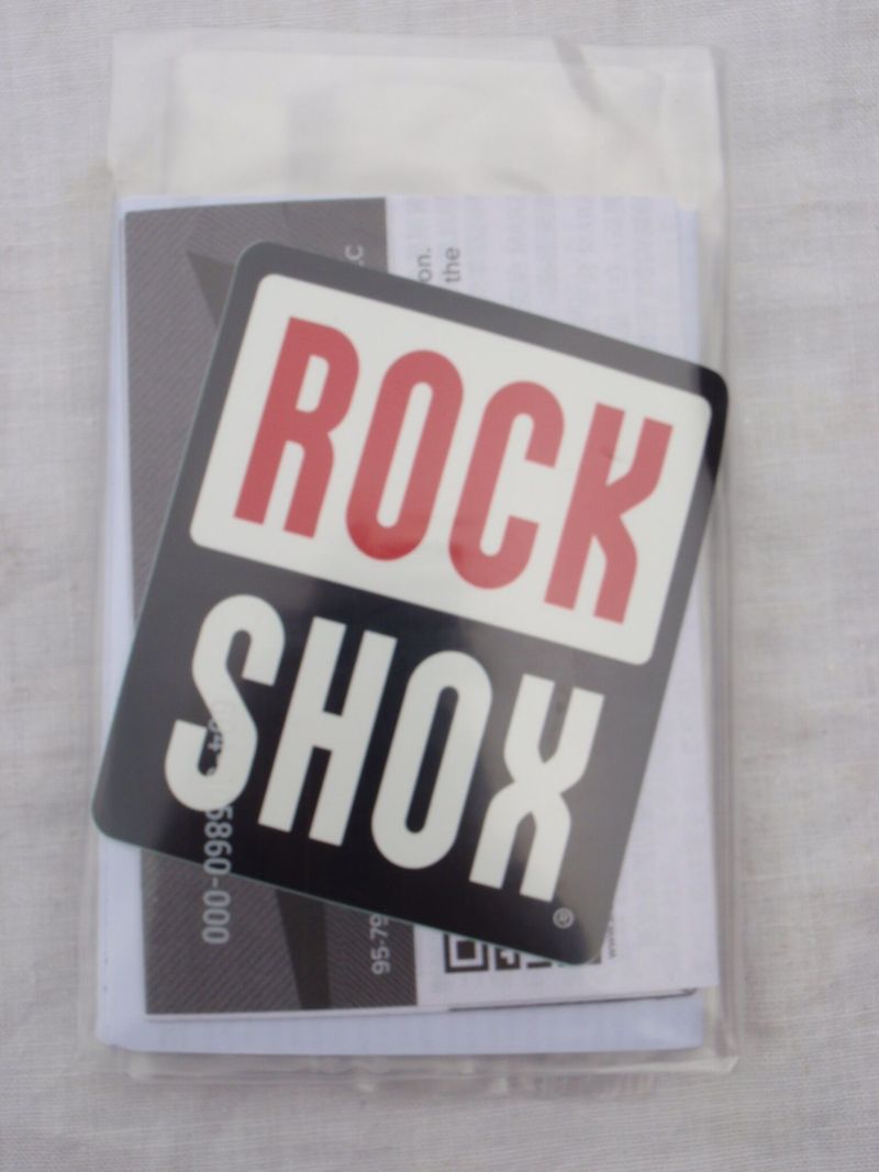 Nový tlumič Rock Shox Super Deluxe Select 185x55mm Trunnion
