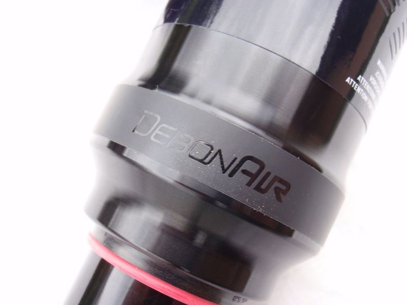 Nový tlumič Rock Shox Super Deluxe Select 205x65mm Trunnion
