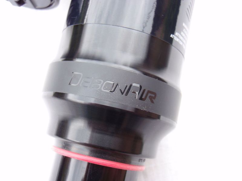 Nový tlumič Rock Shox Super Deluxe Select 205x65mm Trunnion