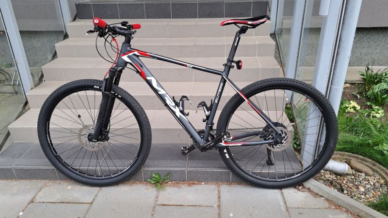 MRX 29" Shimano XT, Rock Shox Reba TOP stav!