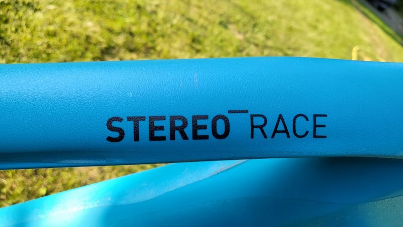 CUBE STEREO 140 HPC RACE, karbon, upgrade na 4-pístky Magura MT5