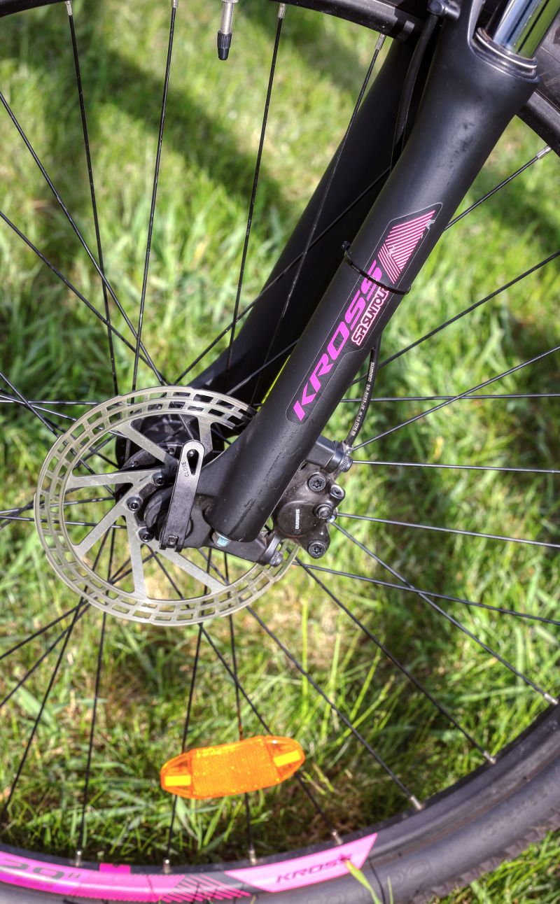 Dámské kolo KROSS LEA 6.0 29 Black-Pink
