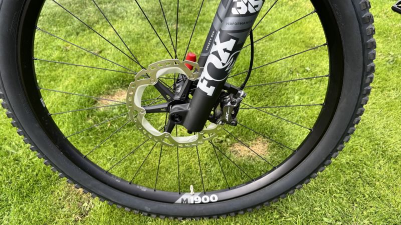 Focus JAM 8.9, Fox, Dt Swiss, vel. XL 